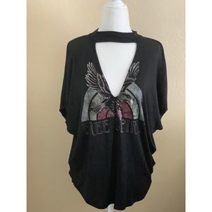 Mock neck cut out free spirit tee